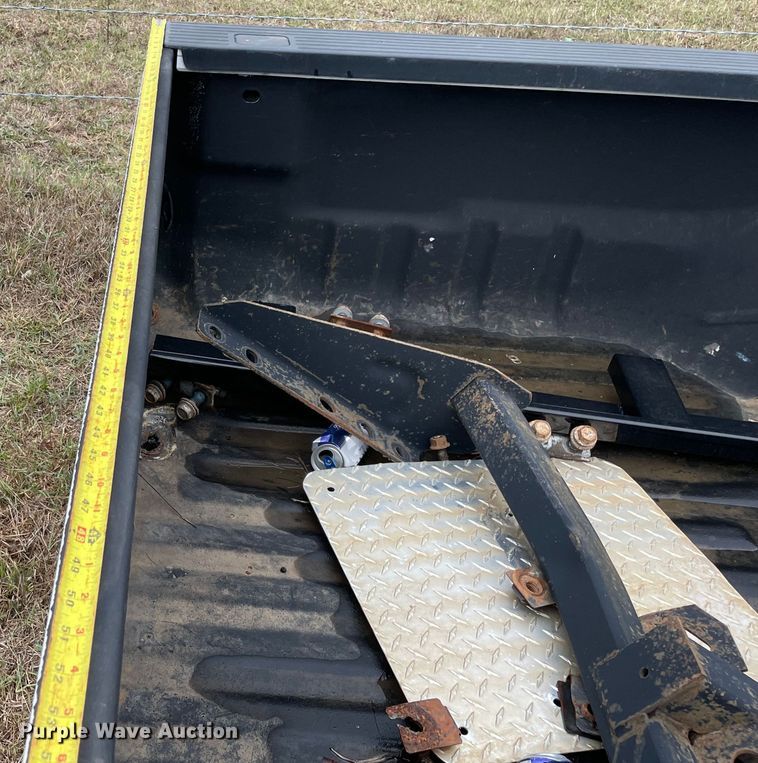 image for item MR9459 Ford F350  pickup truck bed