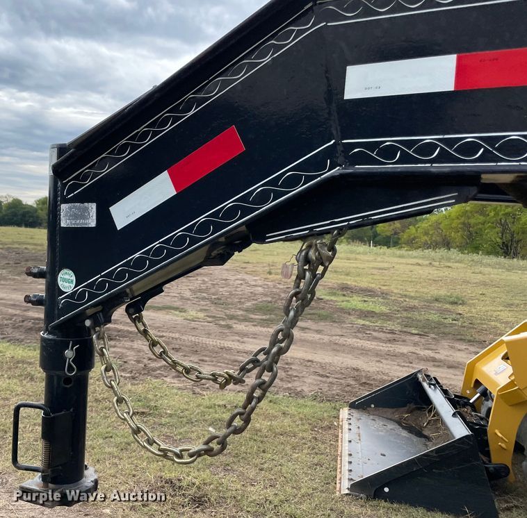 image for item MR9460 2018 Load Trail  equipment trailer