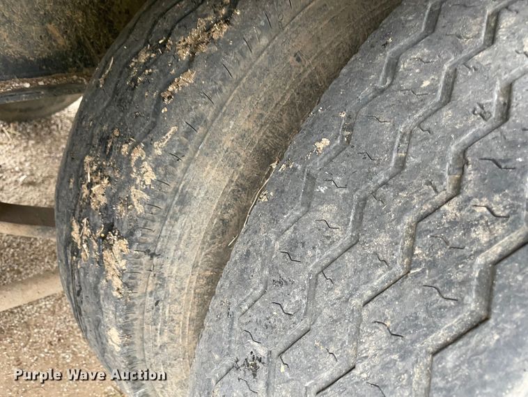 image for item MR9460 2018 Load Trail  equipment trailer