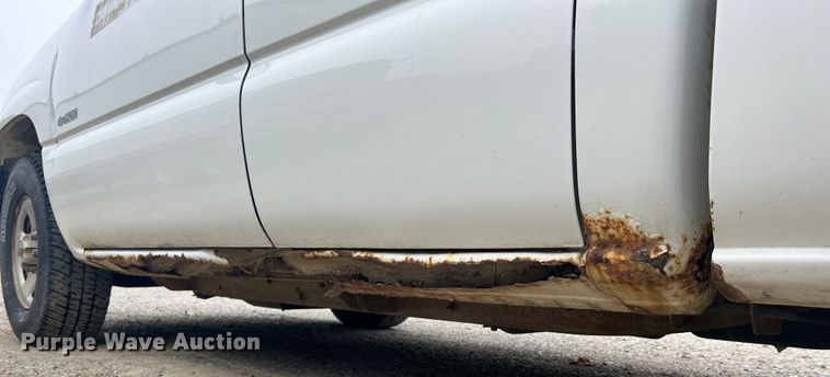 image for item MR9859 2002 Chevrolet Silverado  1500  Ext. Cab pickup truck