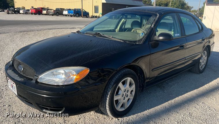 image for item MR9949 2006 Ford Taurus SE