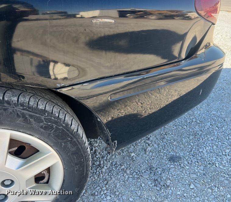 image for item MR9949 2006 Ford Taurus SE