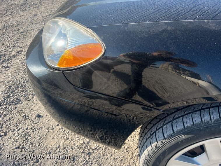 image for item MR9949 2006 Ford Taurus SE