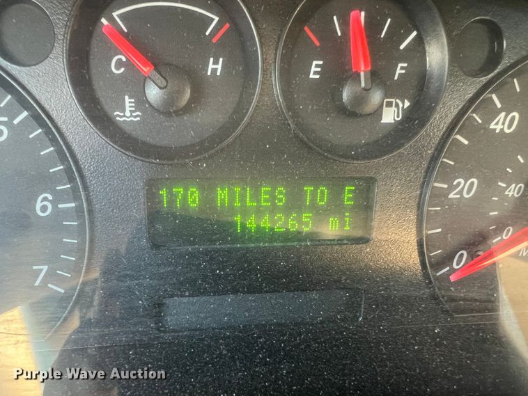 image for item MR9949 2006 Ford Taurus SE