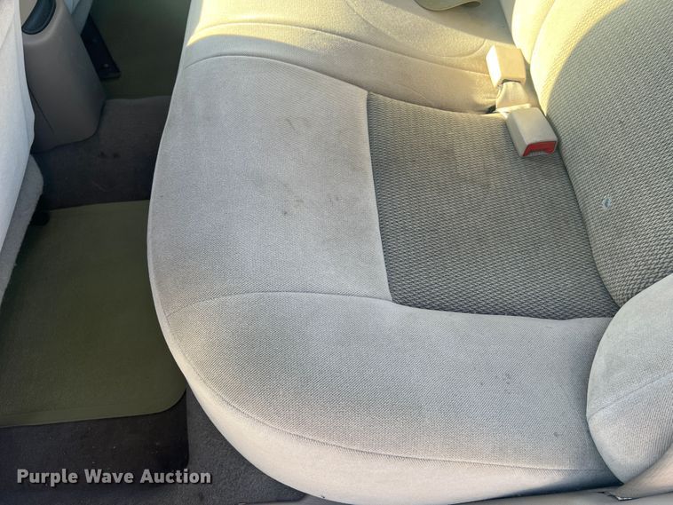 image for item MR9949 2006 Ford Taurus SE