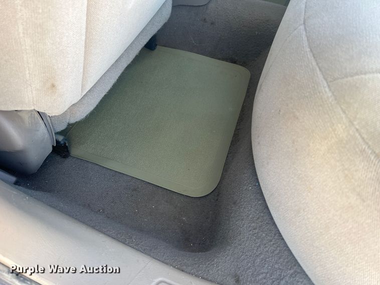 image for item MR9949 2006 Ford Taurus SE