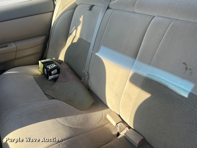 image for item MR9949 2006 Ford Taurus SE