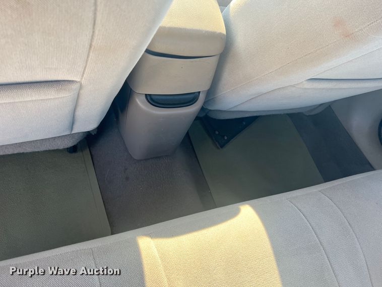 image for item MR9949 2006 Ford Taurus SE