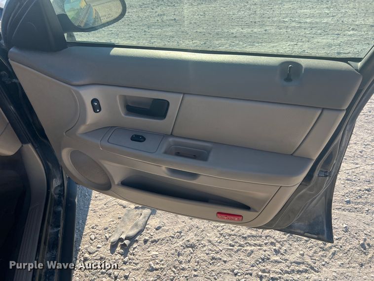 image for item MR9949 2006 Ford Taurus SE