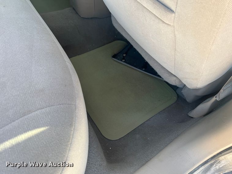 image for item MR9949 2006 Ford Taurus SE