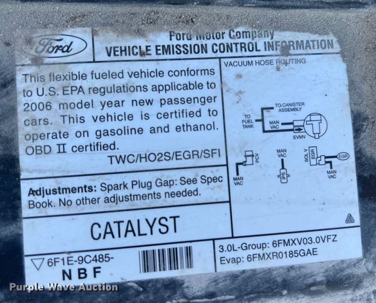 image for item MR9949 2006 Ford Taurus SE