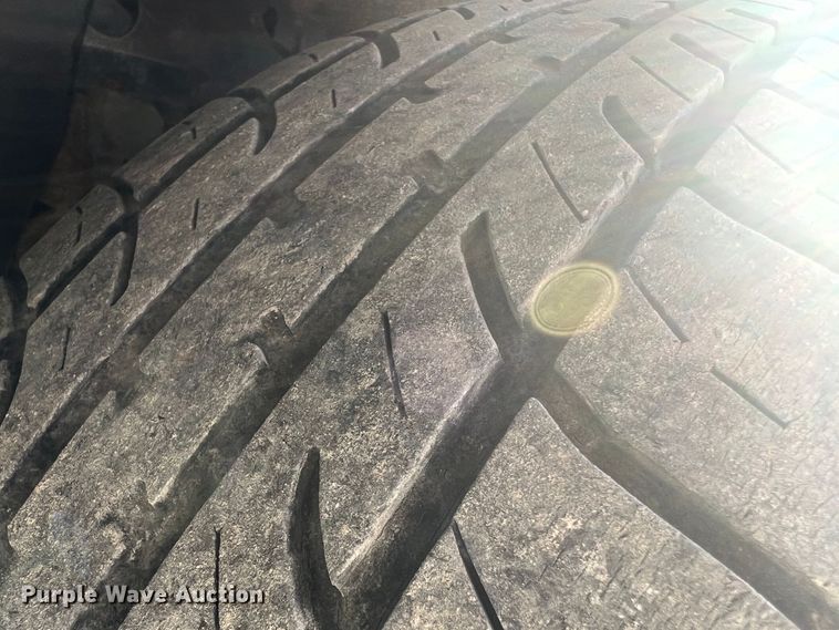 image for item MR9949 2006 Ford Taurus SE