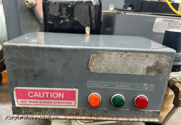 image for item MR9962 Shenandoah  oil burning furnace