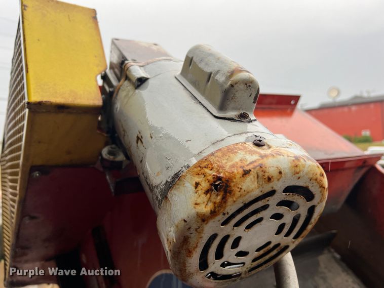 image for item MR9967 CP Manufacturing CC  conveyor