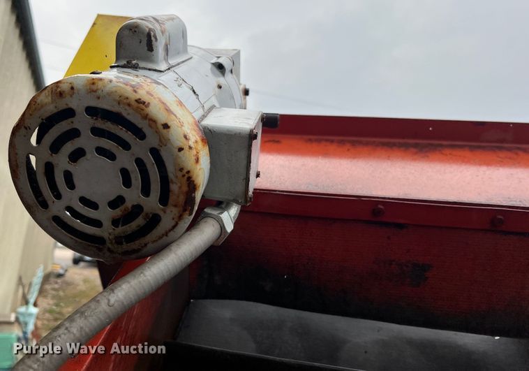 image for item MR9967 CP Manufacturing CC  conveyor