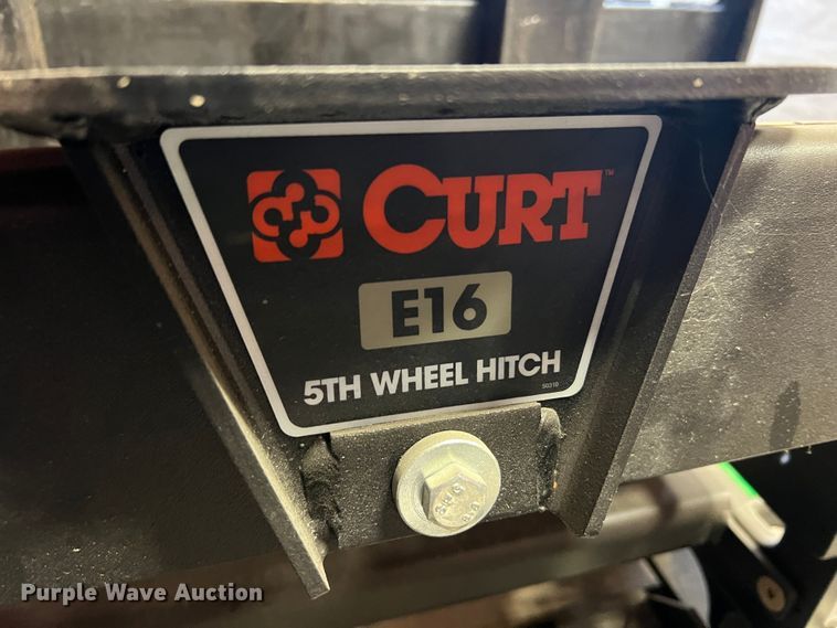 image for item MR9968 Curt E16  fifth wheel hitch