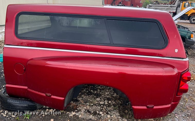 image for item MR9970 2007 Dodge Ram 3500  pickup truck bed