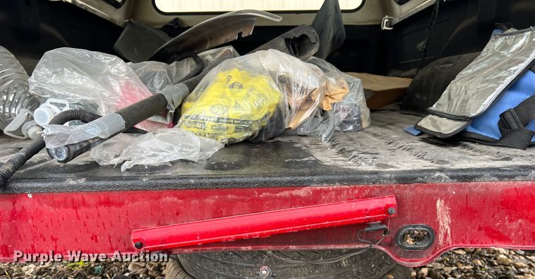 image for item MR9970 2007 Dodge Ram 3500  pickup truck bed