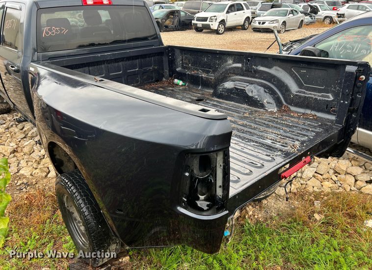 image for item MR9971 2014 Dodge Ram 3500  pickup truck bed