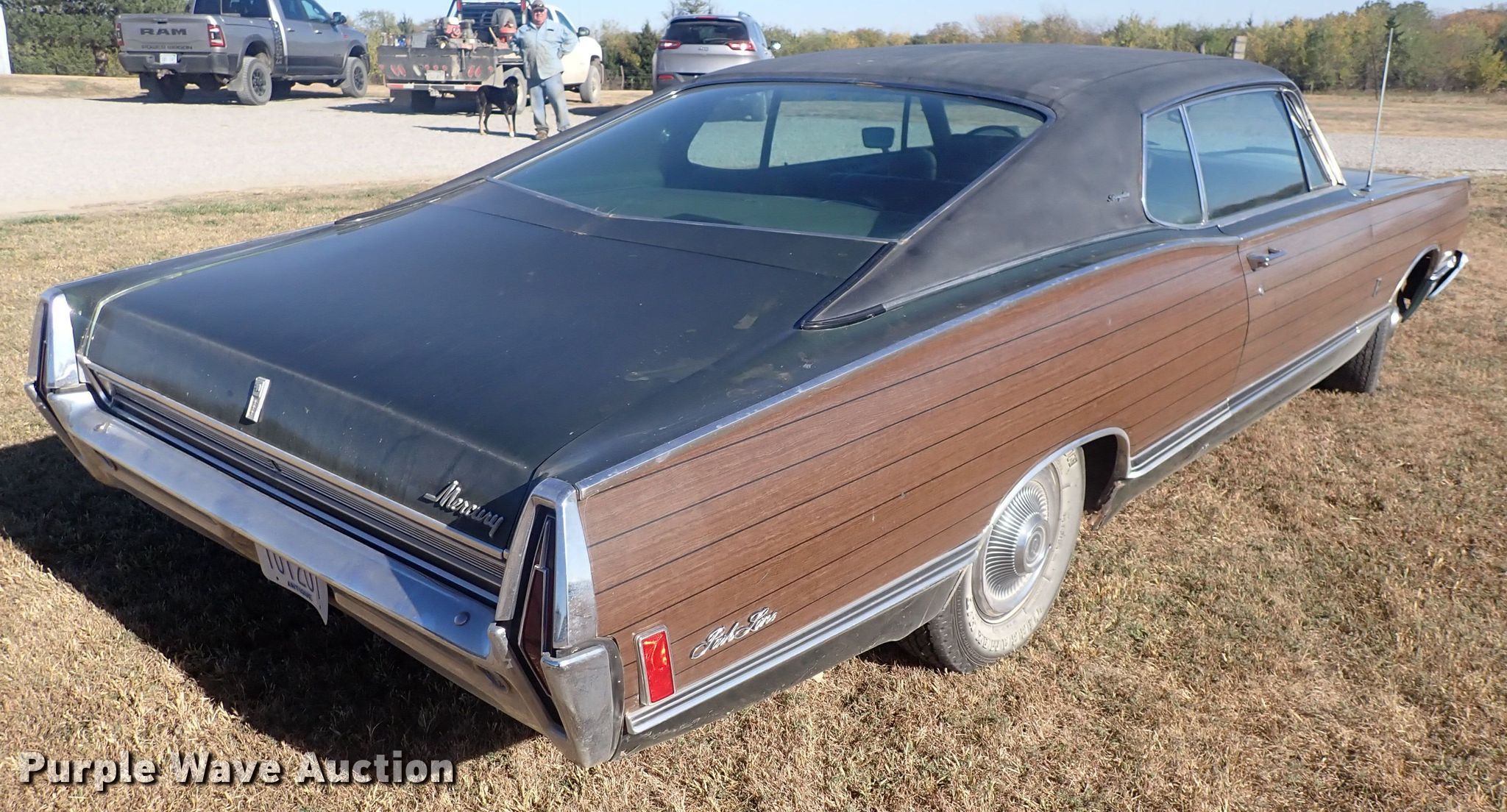 1968 Mercury Park Lane in Canton, KS | Item DQ3064 sold | Purple Wave