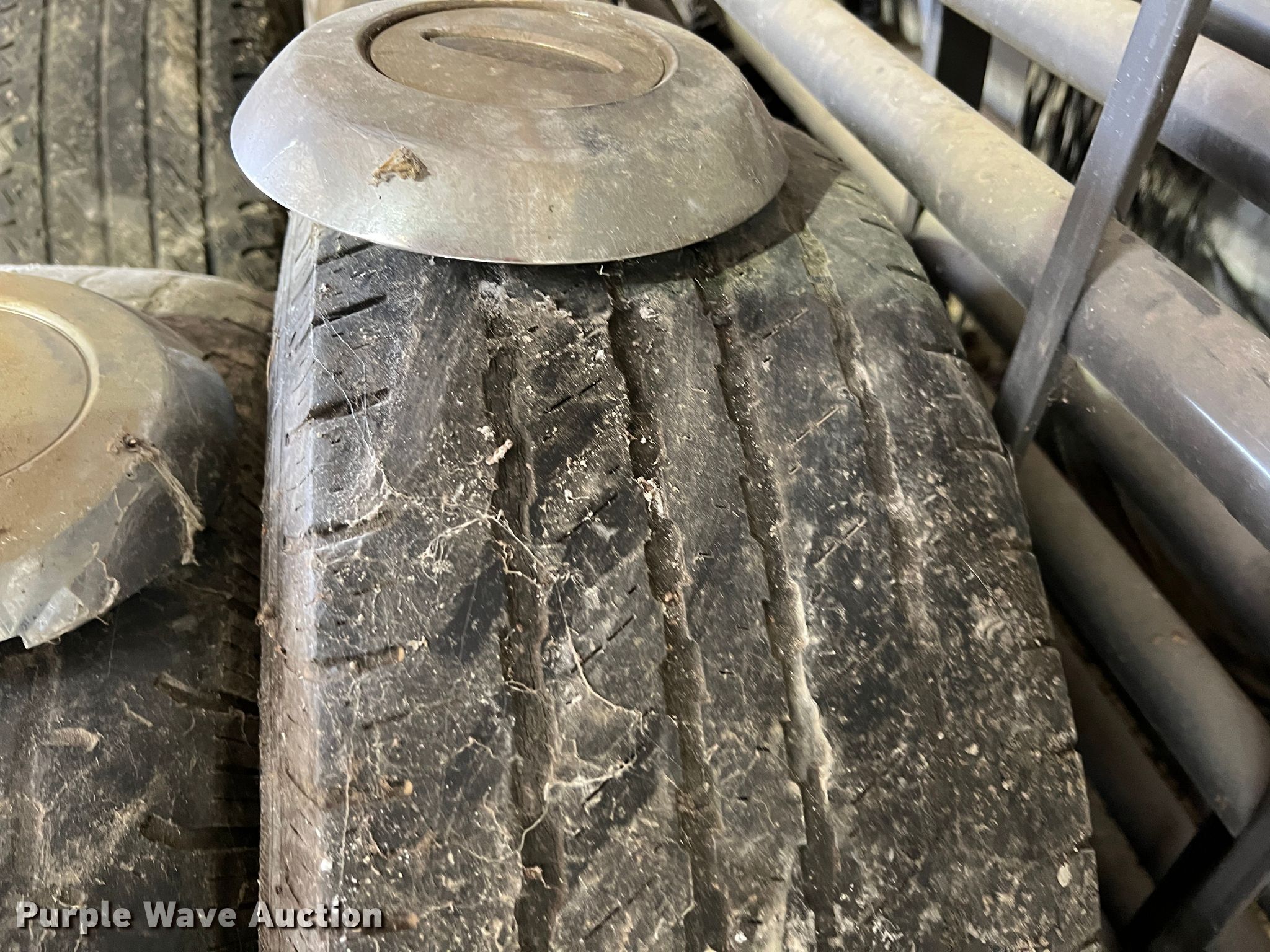 (12) wheels and tires in Mulberry, KS Item HX9944 sold Purple Wave