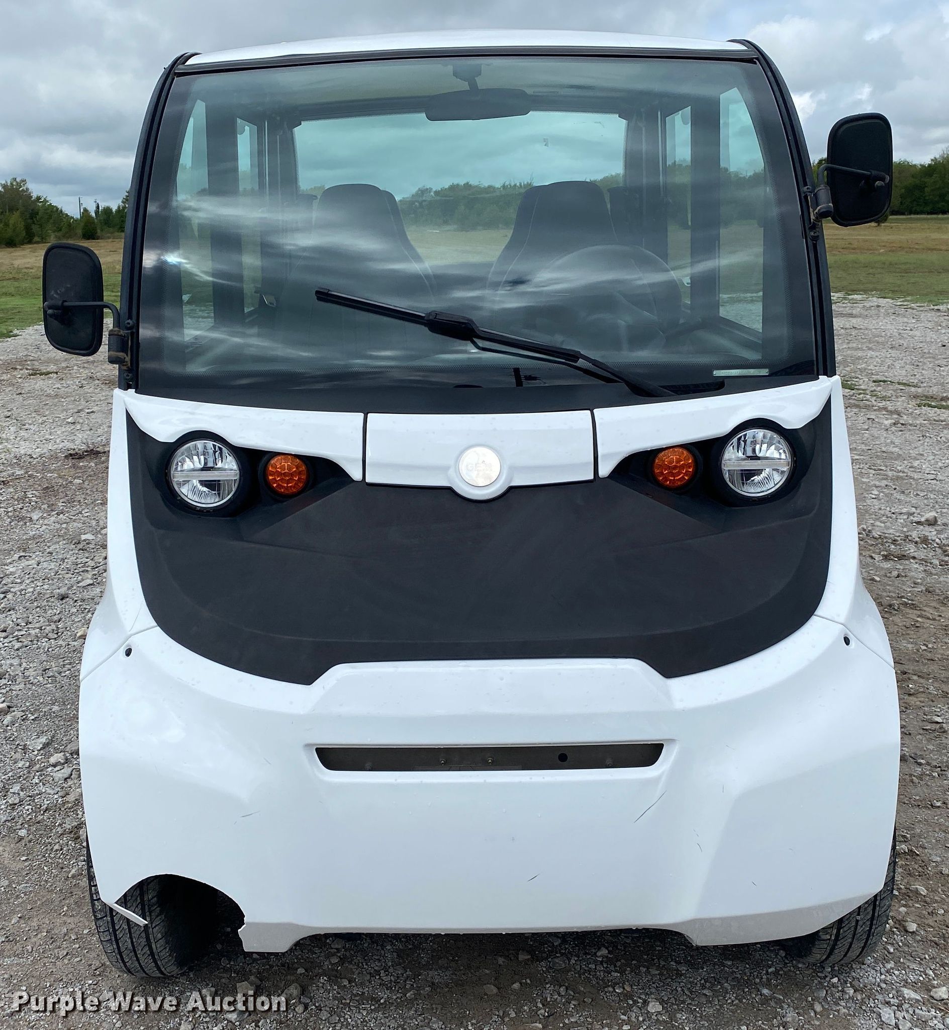 2018 Polaris Gem e4 electric vehicle in Collinsville, OK Item JW9445