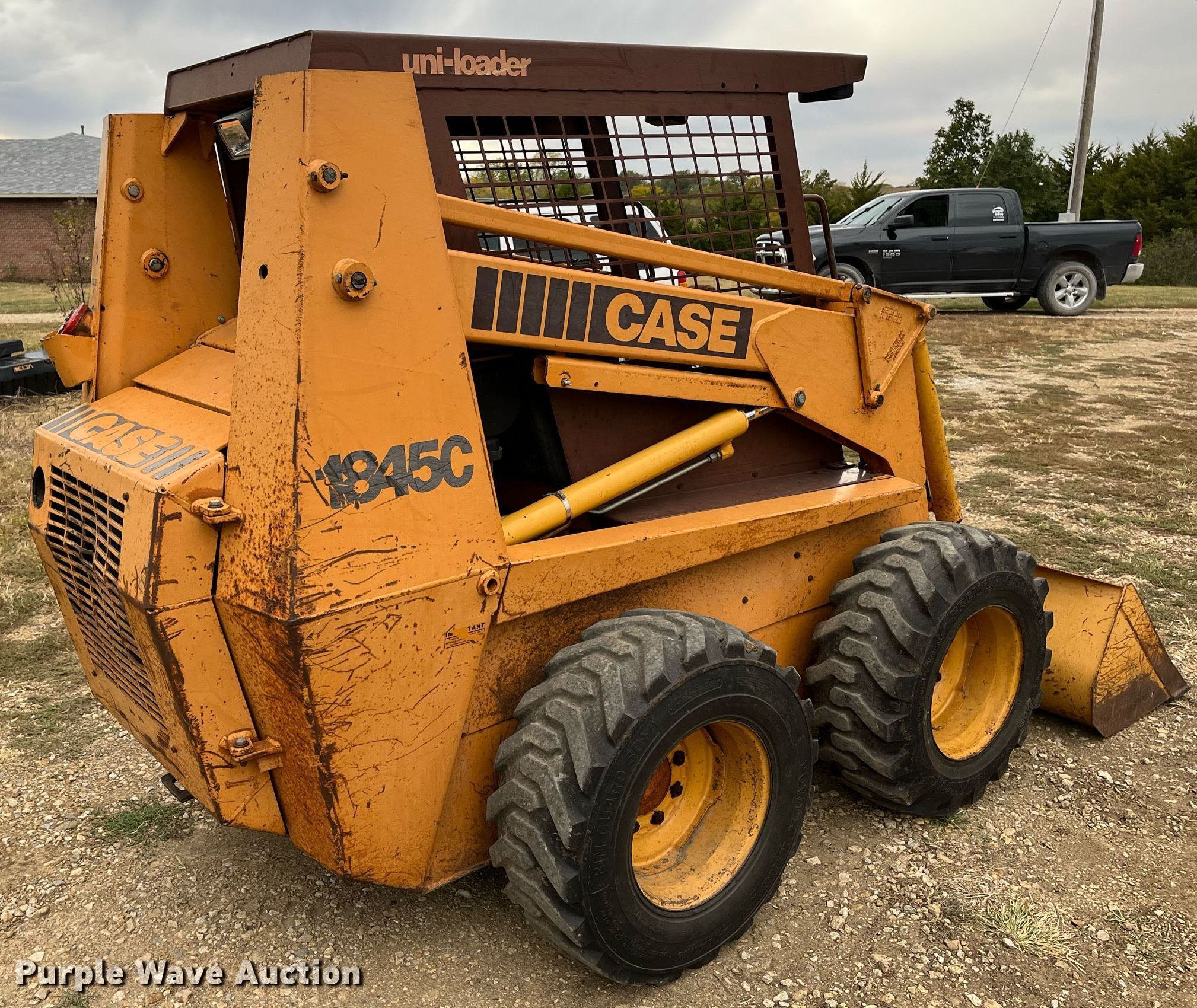 1989 Case 1845C skid steer loader in McLouth, KS Item MN9346 sold