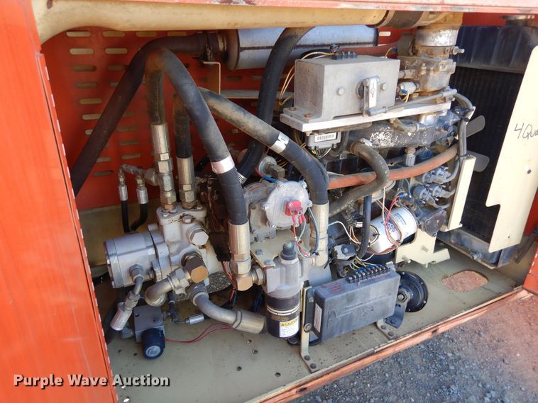 image for item DF8173 1997 JLG 33RTS  scissor lift