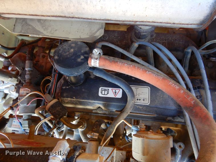 image for item DF8173 1997 JLG 33RTS  scissor lift