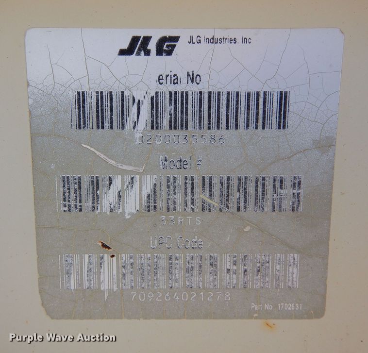 image for item DF8173 1997 JLG 33RTS  scissor lift