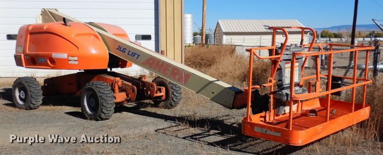 image for item DF8176 2007 JLG 400S  boom lift