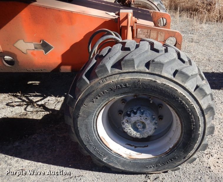 image for item DF8176 2007 JLG 400S  boom lift