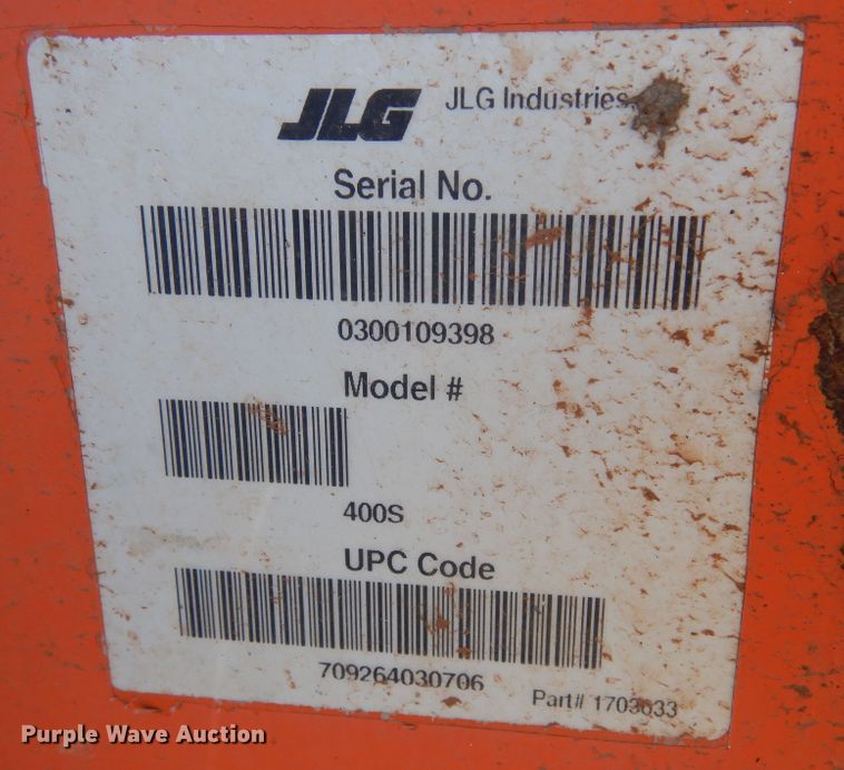image for item DF8176 2007 JLG 400S  boom lift