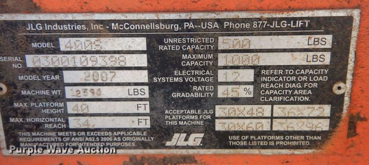 image for item DF8176 2007 JLG 400S  boom lift