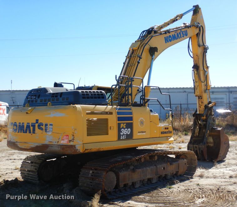 image for item DF8183 2016 Komatsu PC360LCi-11  excavator