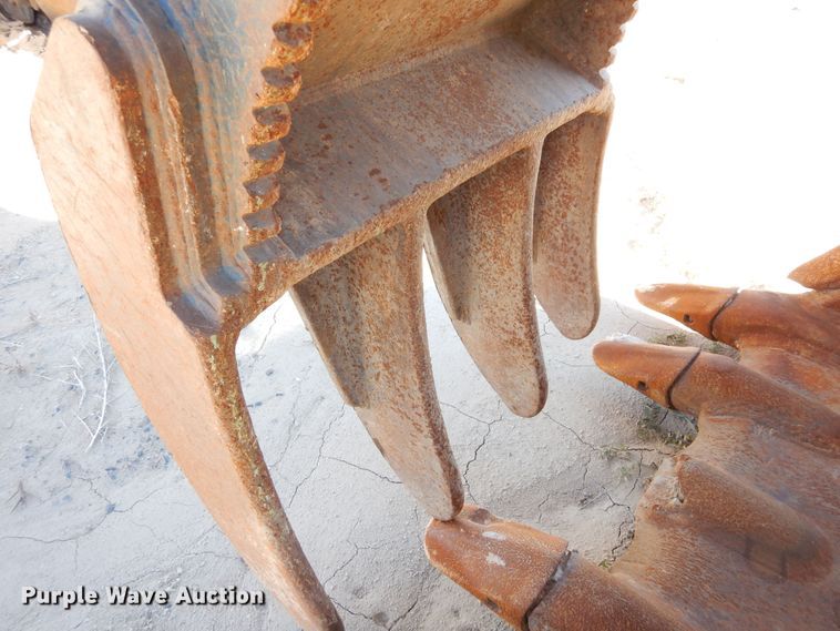 image for item DF8183 2016 Komatsu PC360LCi-11  excavator