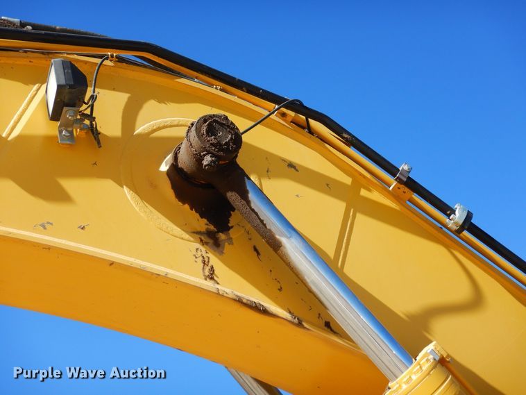 image for item DF8183 2016 Komatsu PC360LCi-11  excavator