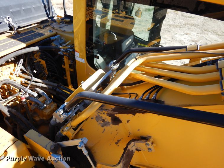 image for item DF8183 2016 Komatsu PC360LCi-11  excavator