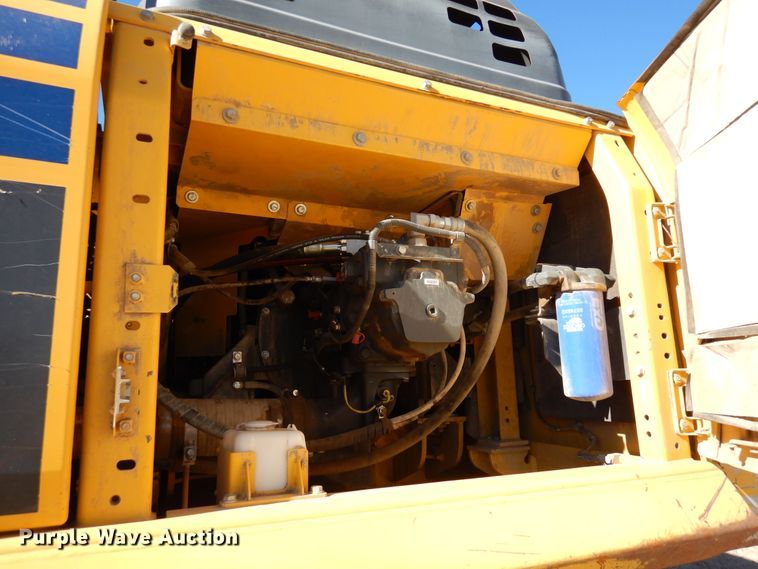 image for item DF8183 2016 Komatsu PC360LCi-11  excavator