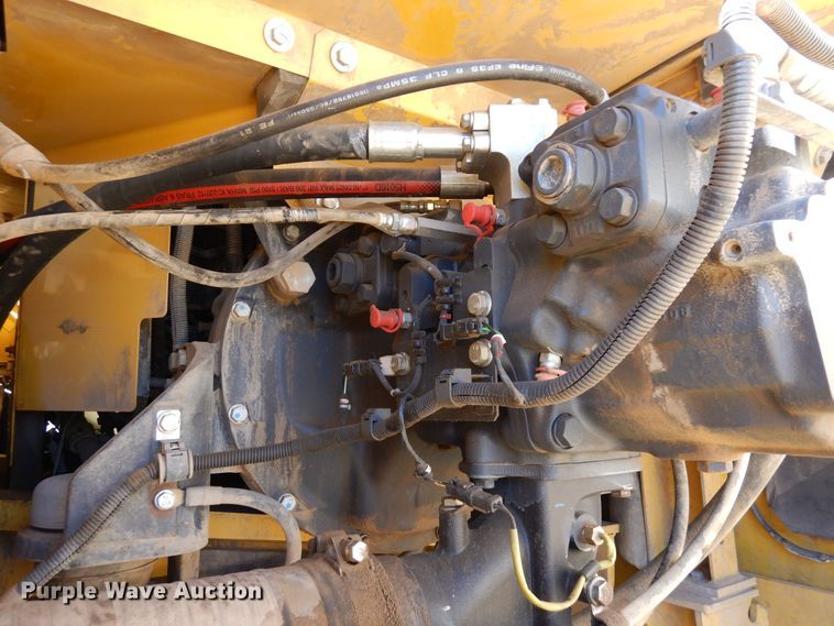 image for item DF8183 2016 Komatsu PC360LCi-11  excavator