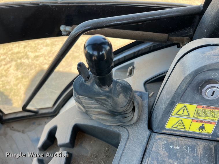 image for item DJ7699 2007 Caterpillar 420E  backhoe