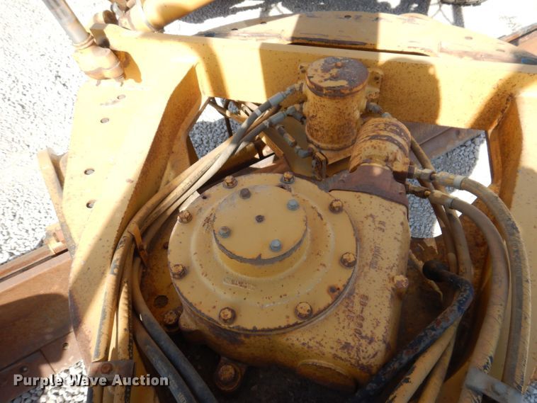 image for item DK2039 2006 Caterpillar 143H  VHP motor grader