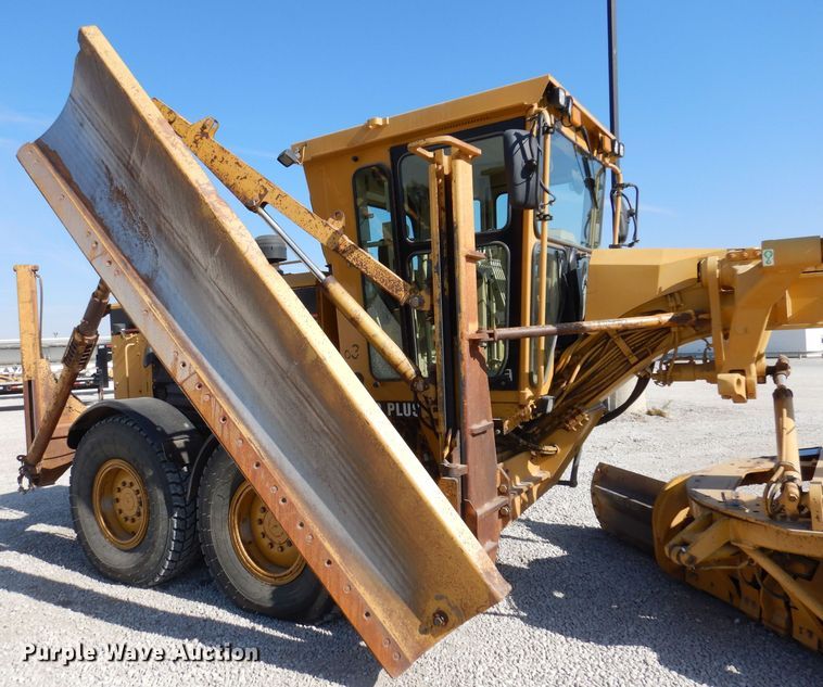 image for item DK2039 2006 Caterpillar 143H  VHP motor grader