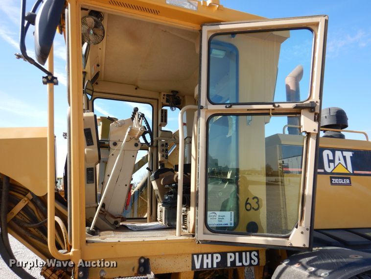 image for item DK2039 2006 Caterpillar 143H  VHP motor grader