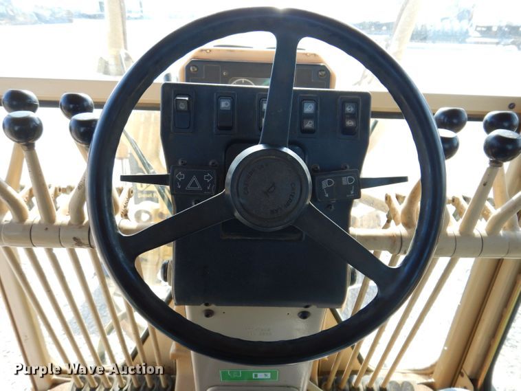 image for item DK2039 2006 Caterpillar 143H  VHP motor grader