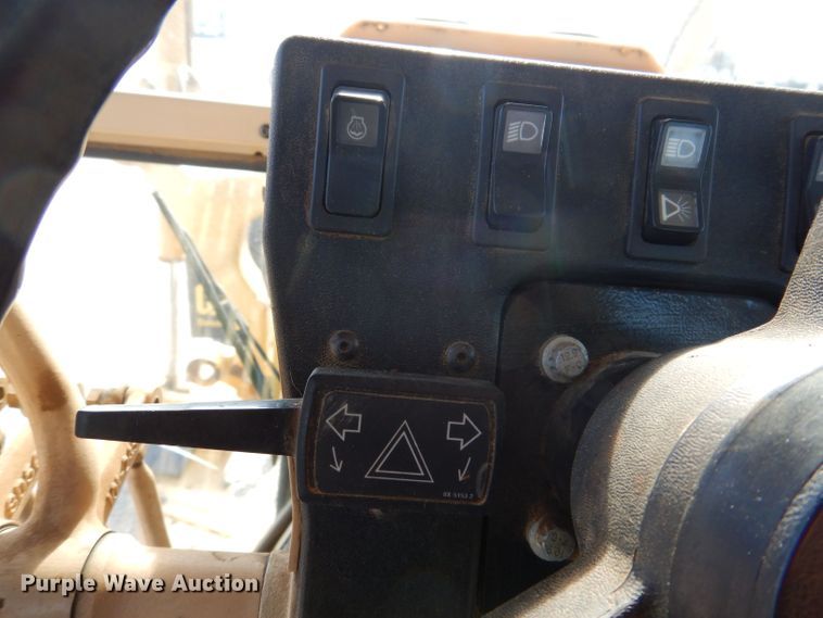 image for item DK2039 2006 Caterpillar 143H  VHP motor grader