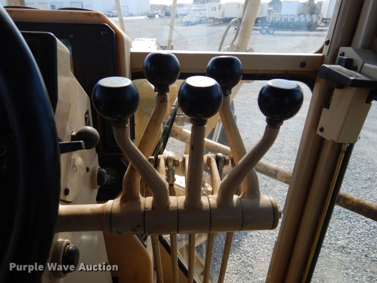 image for item DK2039 2006 Caterpillar 143H  VHP motor grader