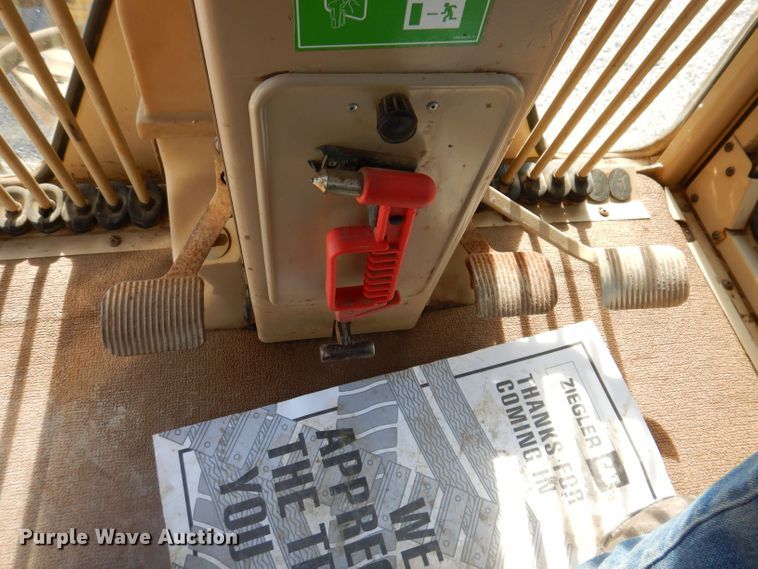 image for item DK2039 2006 Caterpillar 143H  VHP motor grader