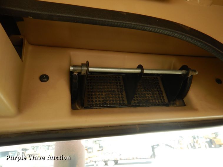 image for item DK2039 2006 Caterpillar 143H  VHP motor grader