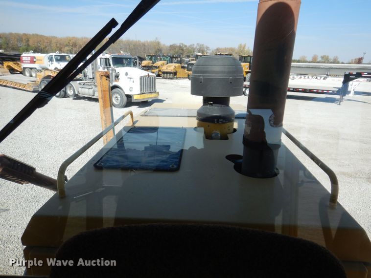 image for item DK2039 2006 Caterpillar 143H  VHP motor grader